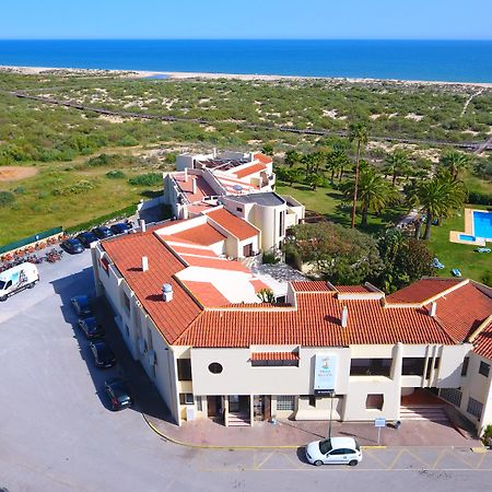 Praia Da Lota Resort - Beachfront Hotel Manta Rota Εξωτερικό φωτογραφία