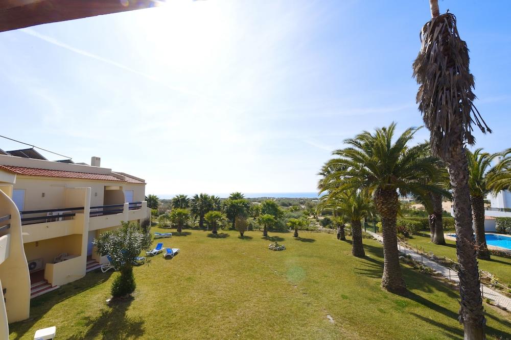 Praia Da Lota Resort - Beachfront Hotel Manta Rota Εξωτερικό φωτογραφία