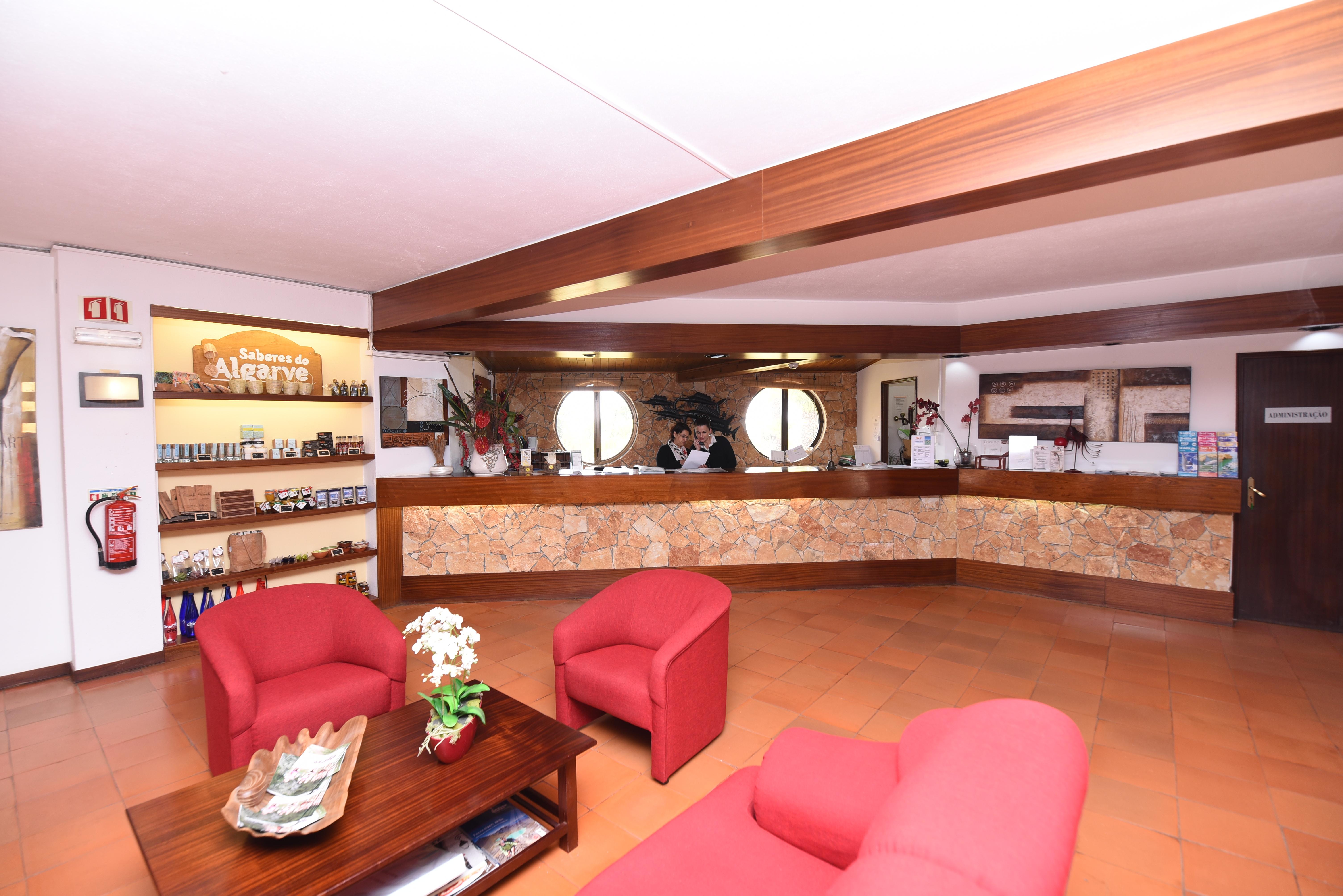 Praia Da Lota Resort - Beachfront Hotel Manta Rota Εξωτερικό φωτογραφία