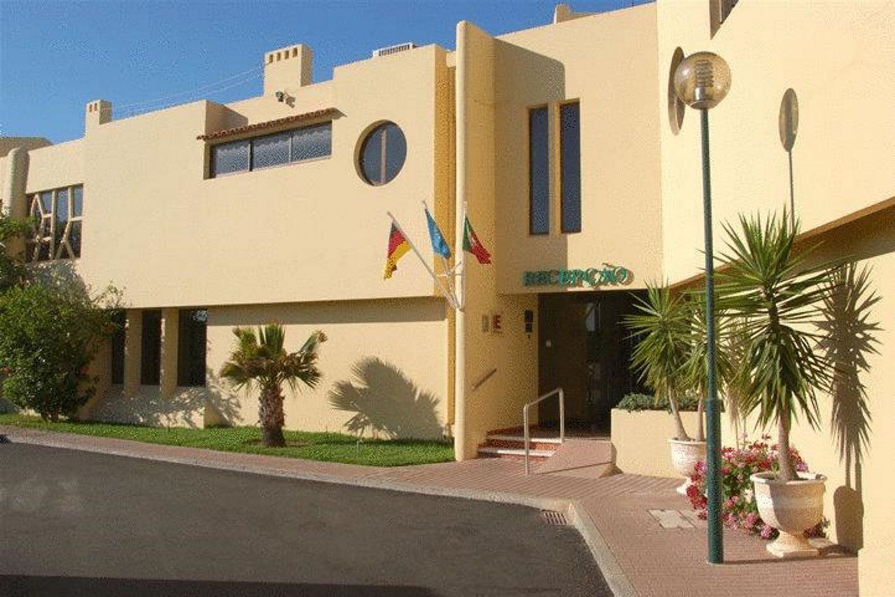 Praia Da Lota Resort - Beachfront Hotel Manta Rota Εξωτερικό φωτογραφία